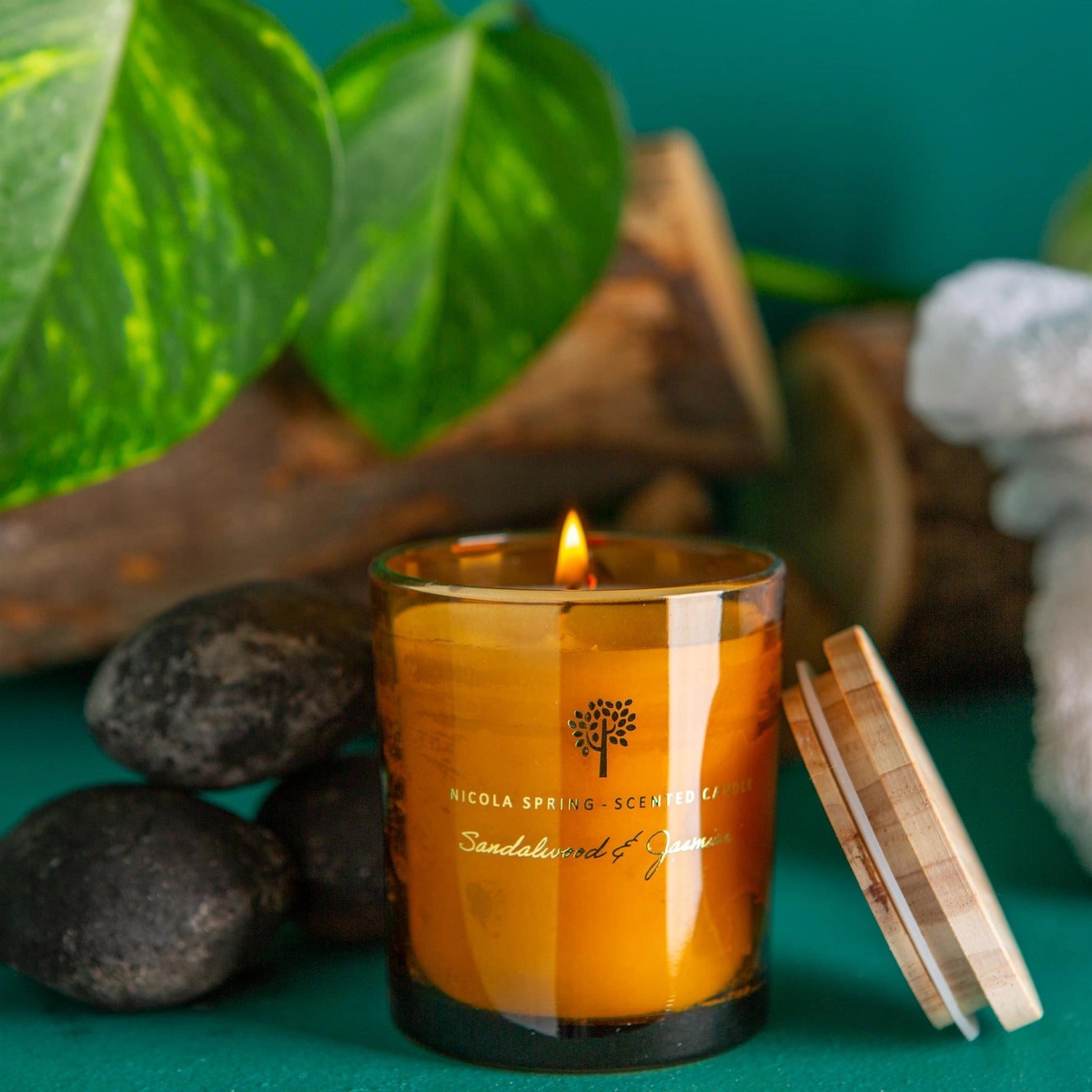 Sandalwood & Jasmine Soy Wax Scented Candle